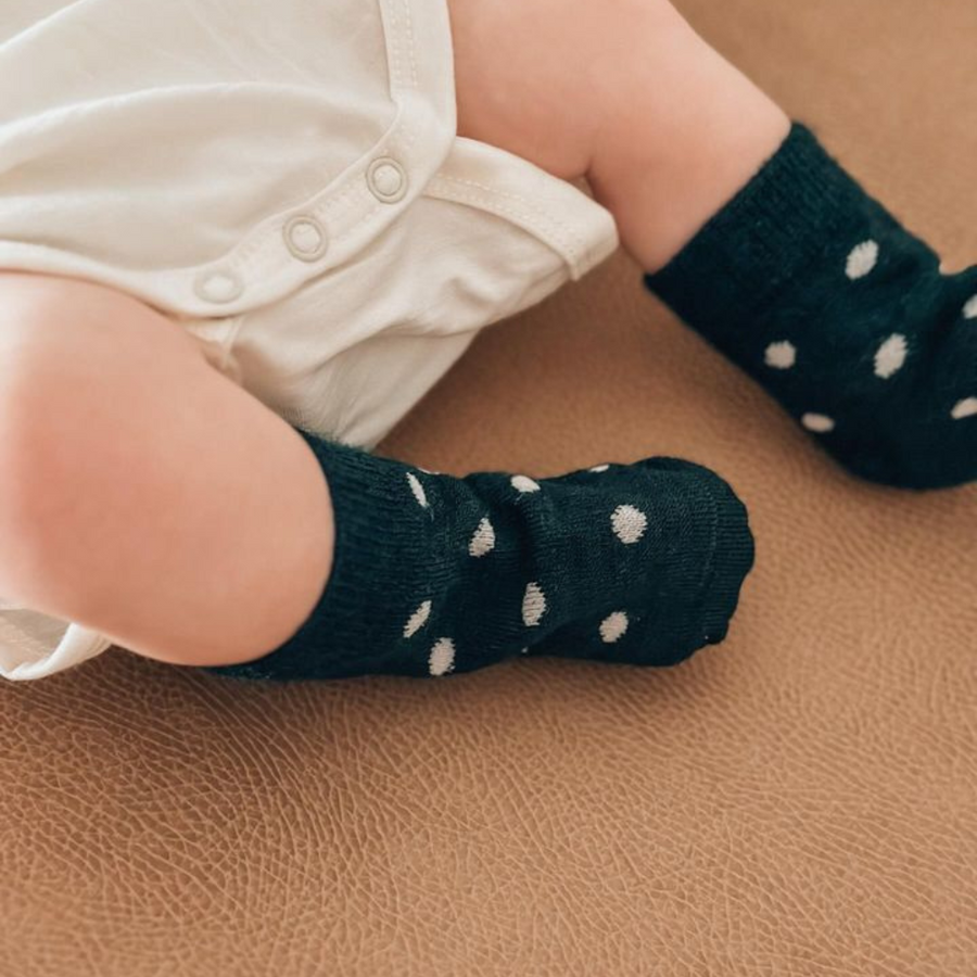 Kids Merino Crew Socks | Forest Green Dots